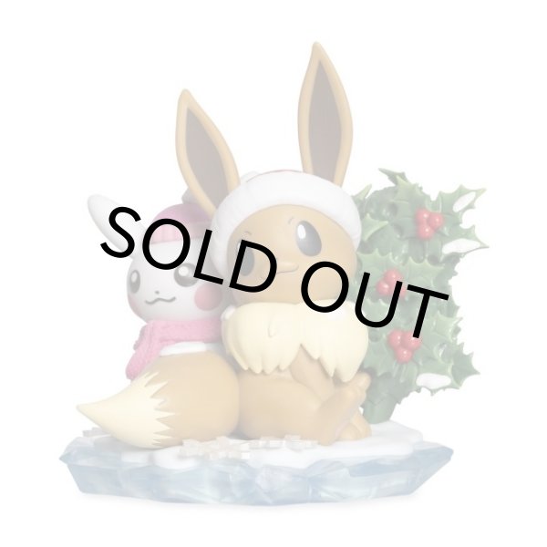 画像1: 【海外限定】Eevee Winter Celebrations of Seasons Figure【その他】※1月21日20:00販売開始 (1)